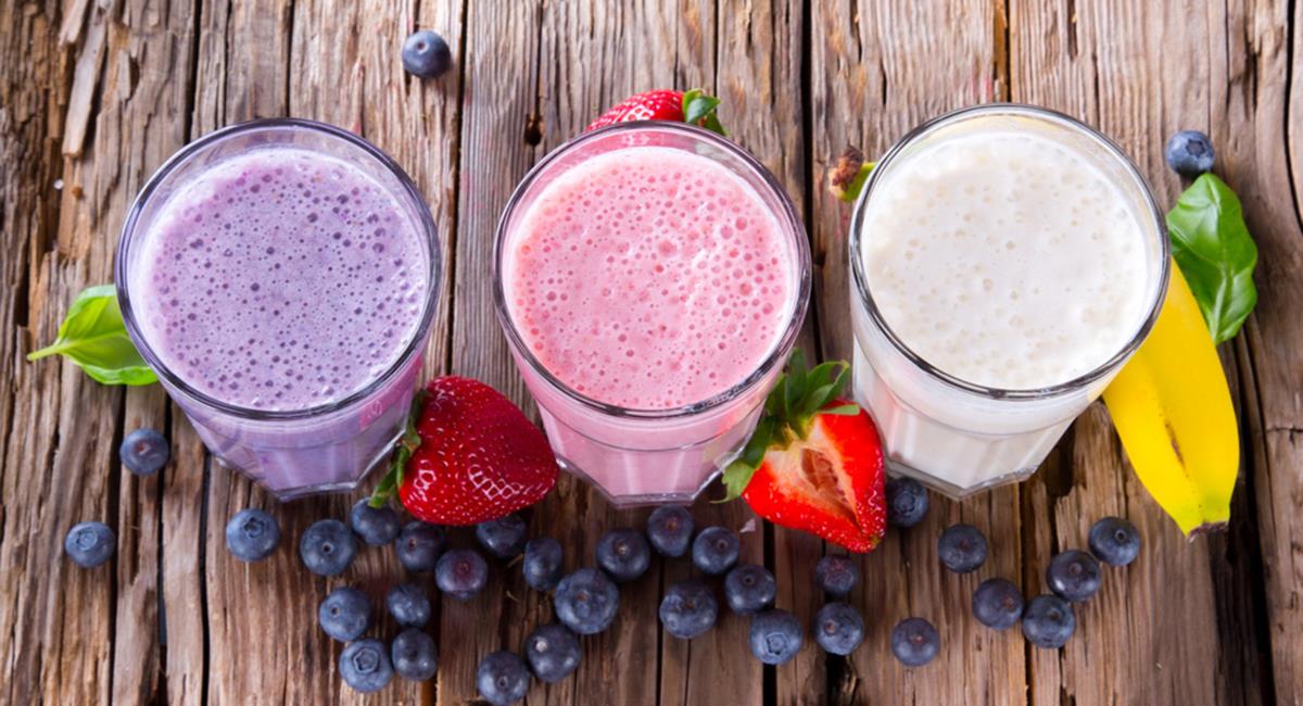 Πικάντικο smoothie για ευεξία με βοτανα και μπαχαρικα!